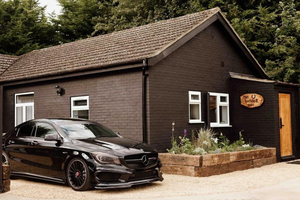 The Saddle Inn, Snetterton Circuit NWI Eksteriør billede